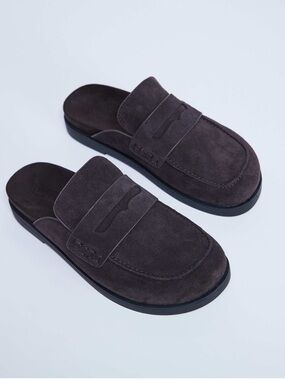 Never Worn Topshop Womens Brown Suede Loafers